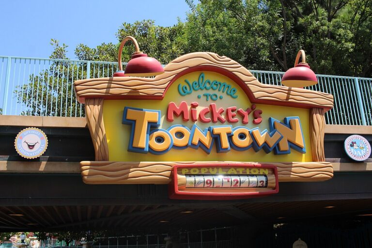 Welcome to Mickey’s Toontown sign at Disneyland.