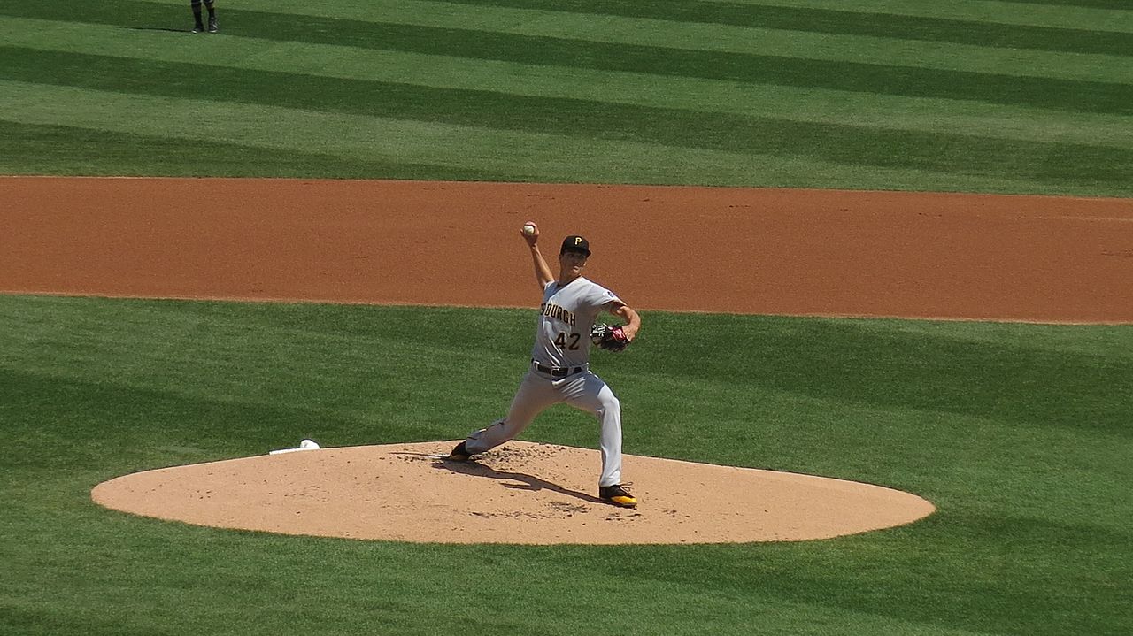 Fantasy Baseball Picks (FanDuel) – April 18, 2026